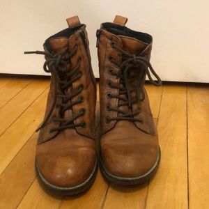 Genuine leather boots